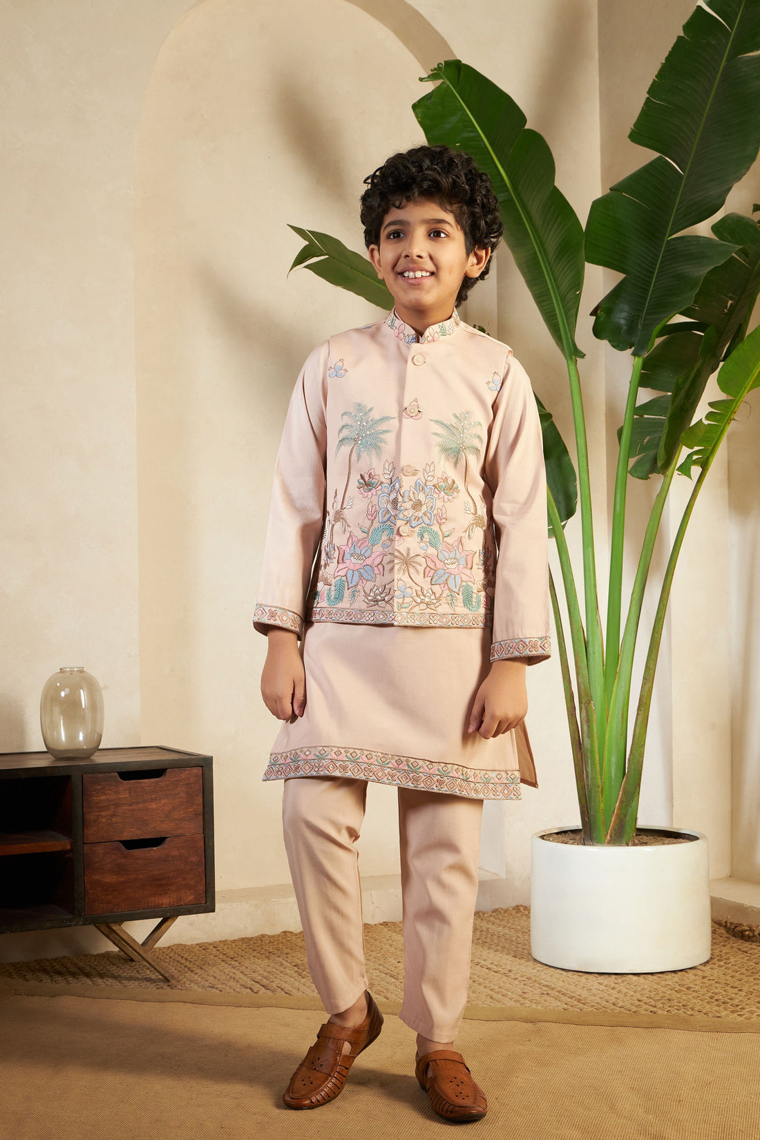 Chiku Pure Viscose Silk Silk Kids Boy Kurta Pajama With Koti Jacket 