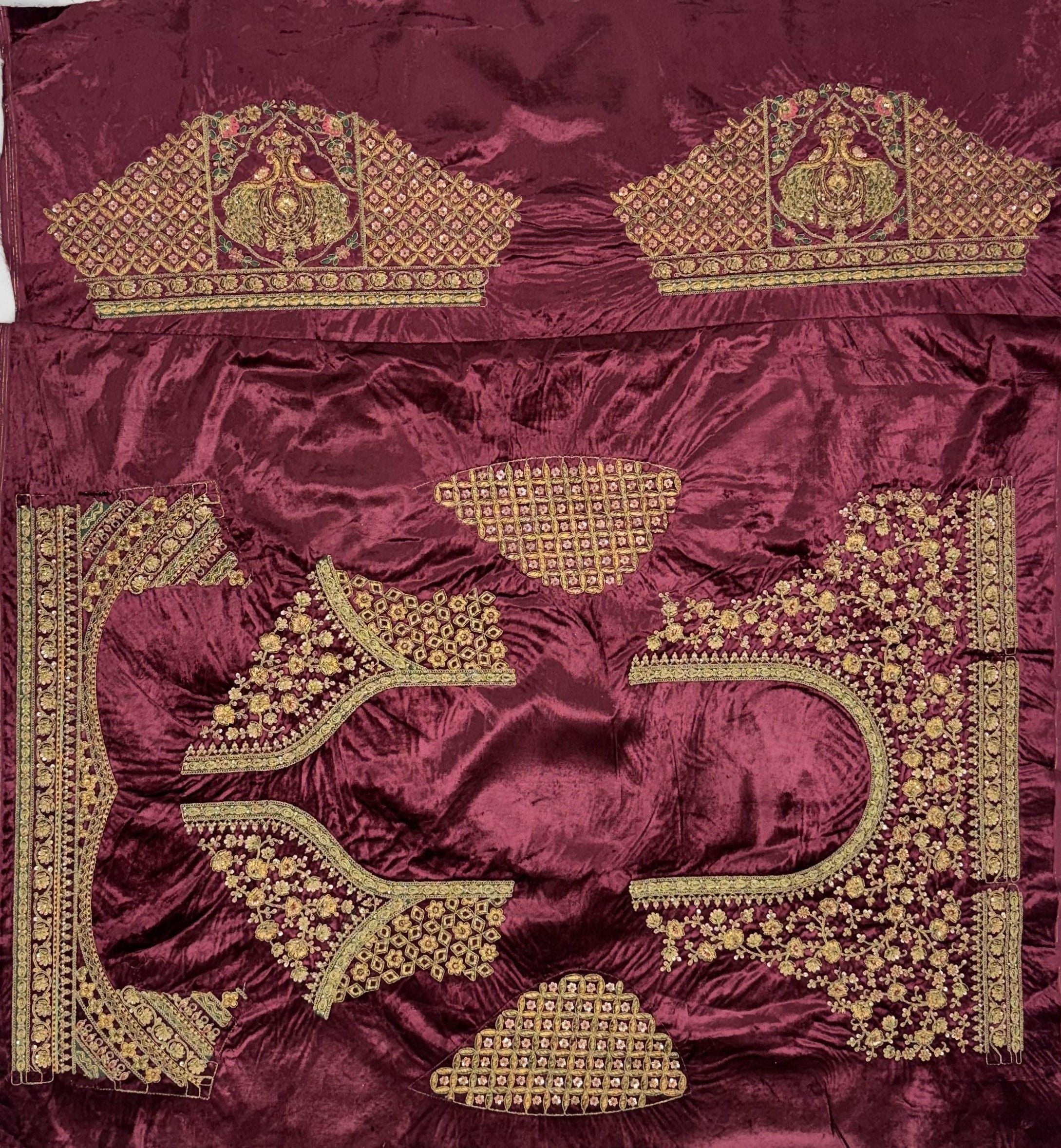 Maroon Pure Velvet Heavy Embroidery Patch Work &amp; Sequins Thread Work Bridal Lehenga Chol