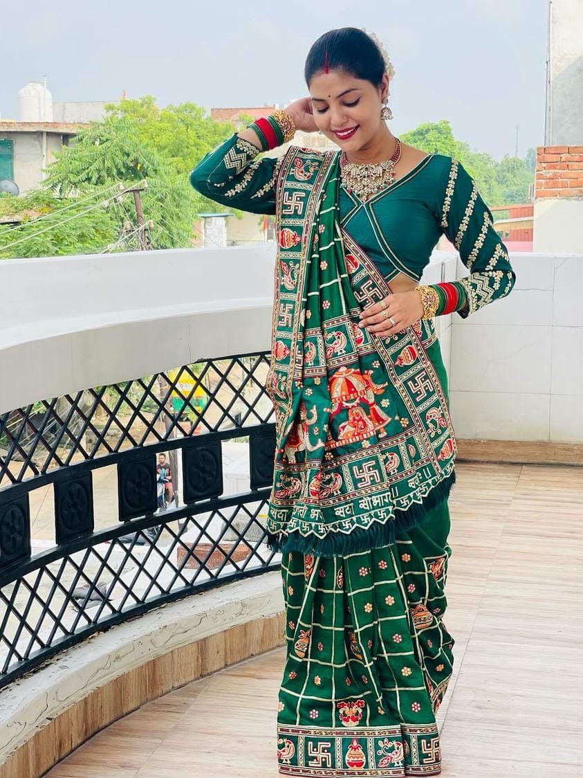 Green Color Heavy Gharchola Full Embroidery Wrok With Diamond Gharchola Saree