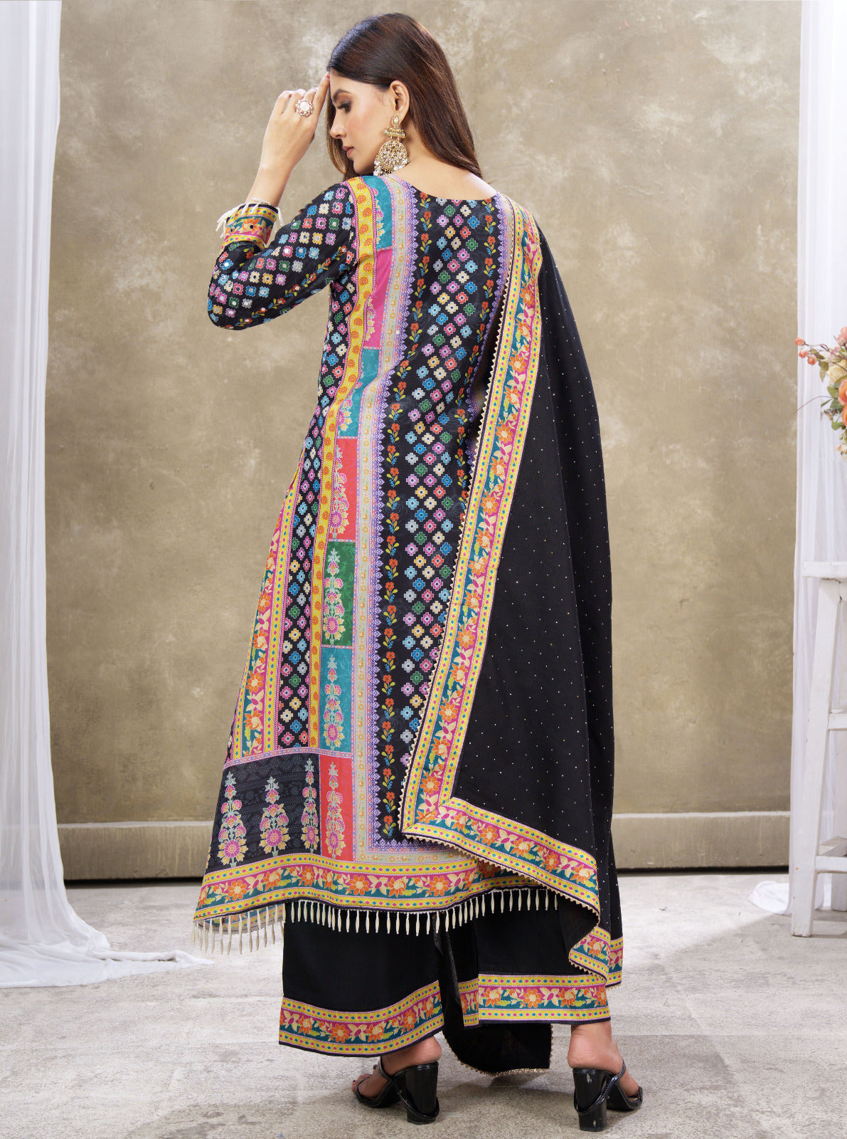 Salwar Suit