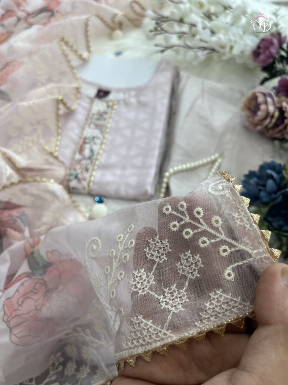 Lilan Salwar Suite