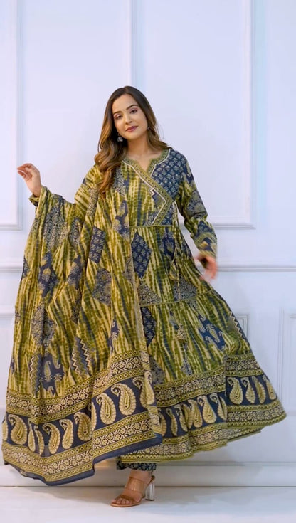 Salwar Suite
