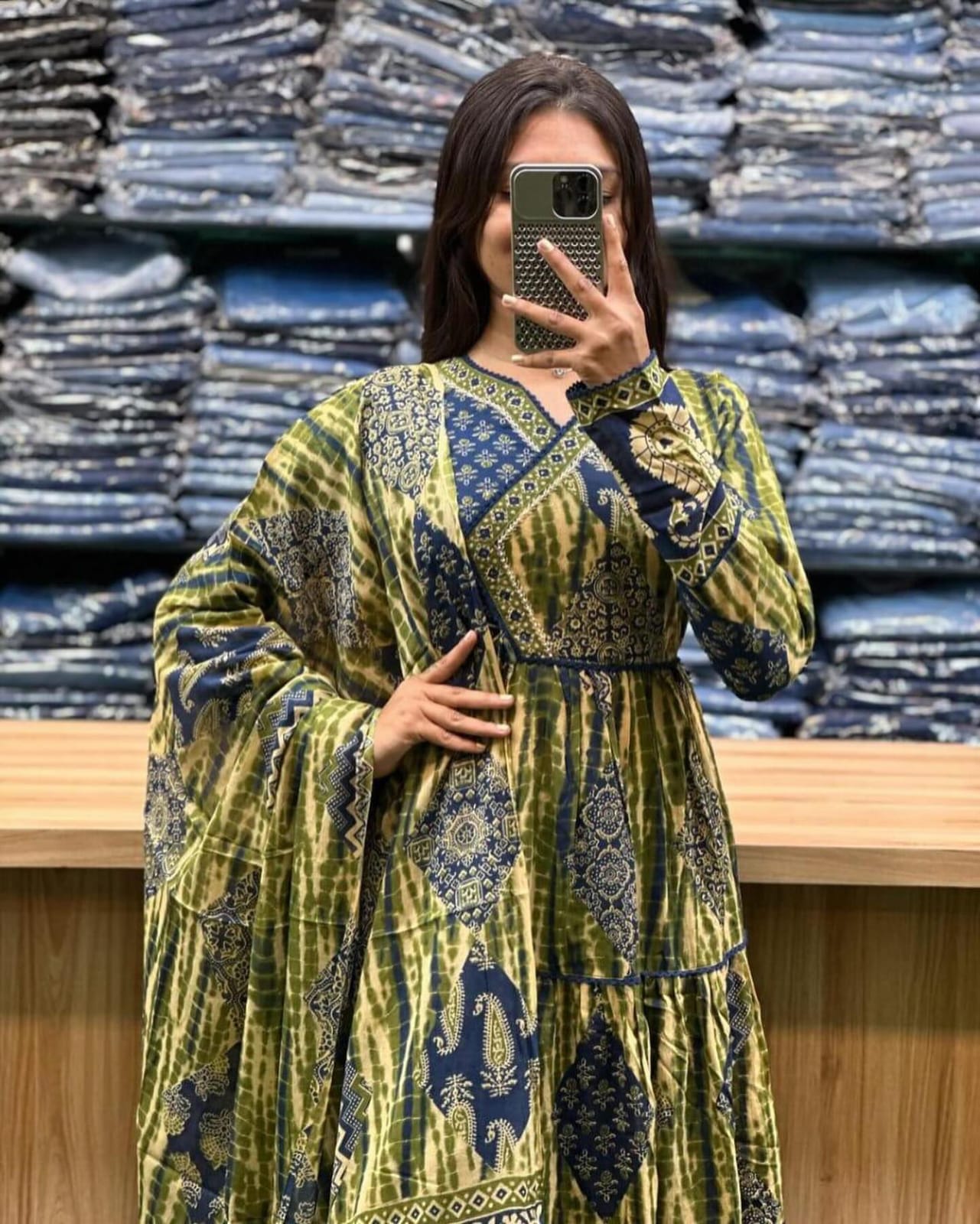 Salwar Suite