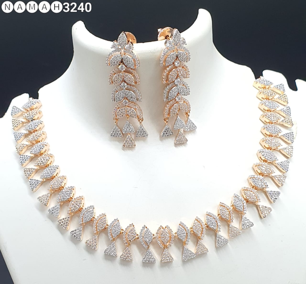 Necklace Set