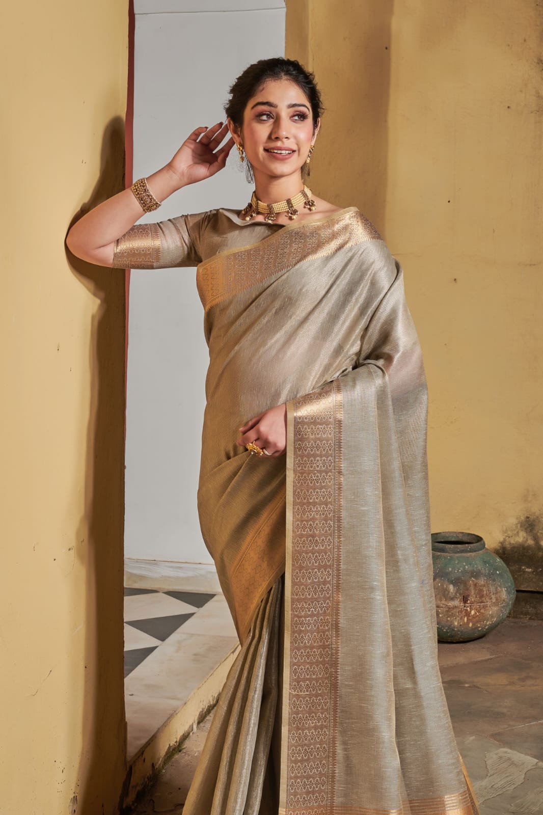 Fancy Wear Silk Weaving Saree