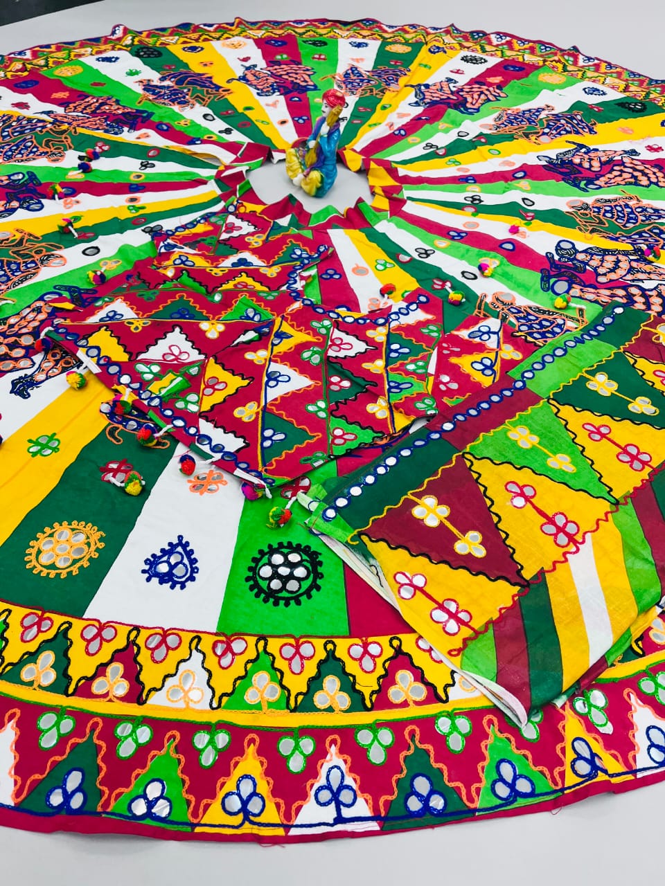 Fancy Navratri Wear Lehenga Choli