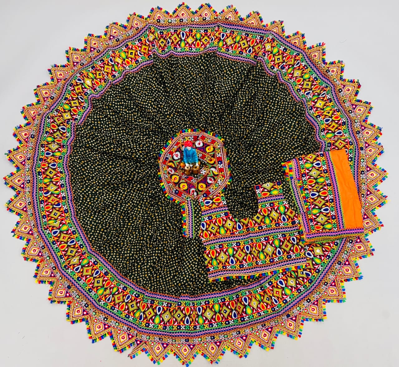 Navratri Traditional Lehenga Choli