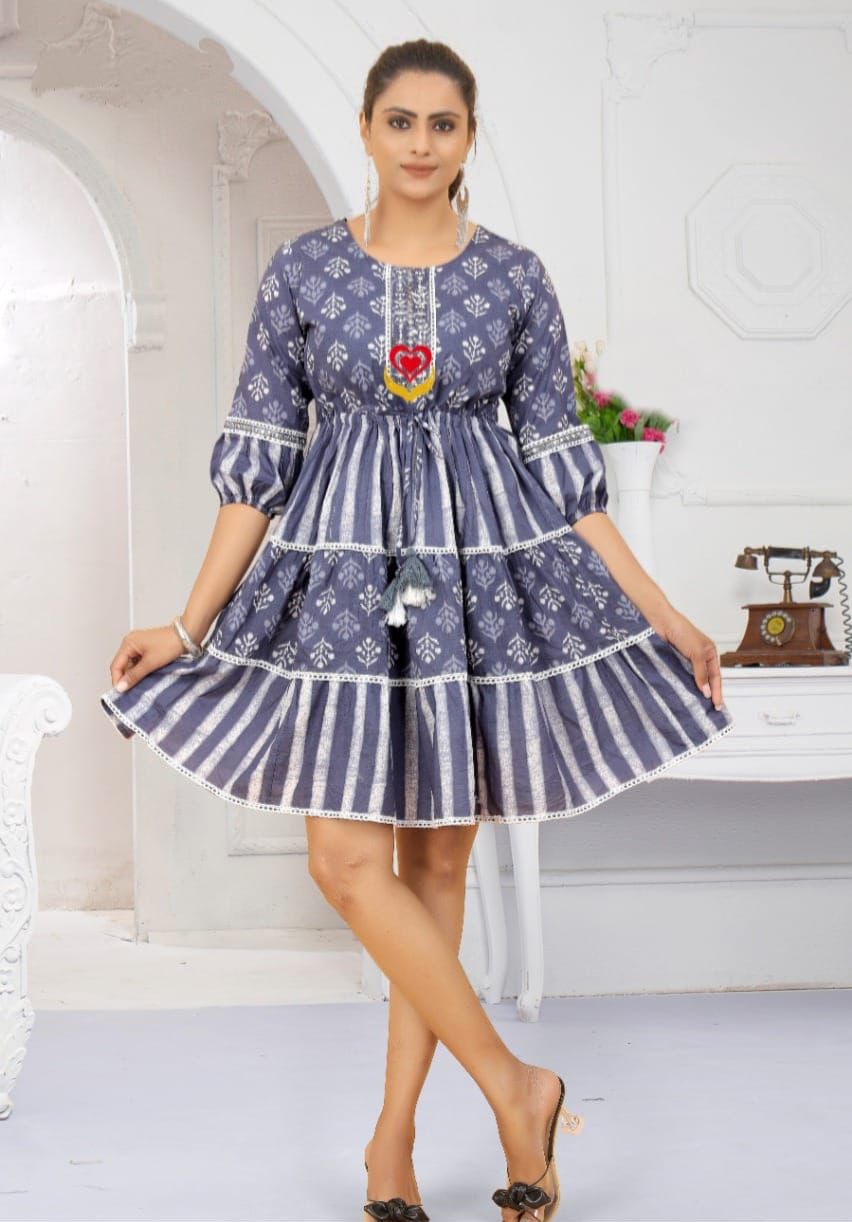 Women's Traditional tunic Wear