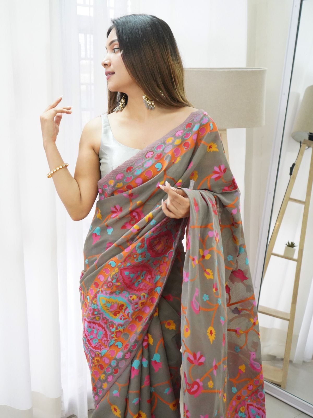Fancy Kashmiri Pasmina Kachi Work Saree