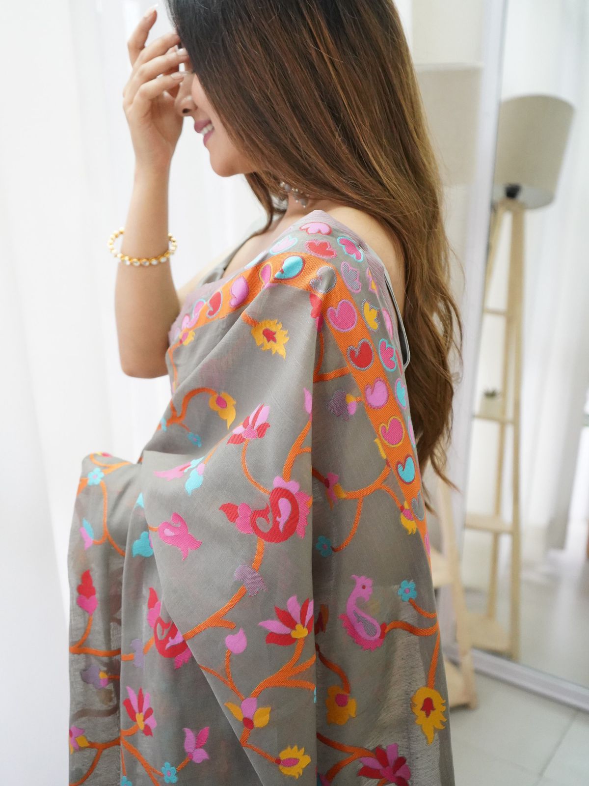 Fancy Kashmiri Pasmina Kachi Work Saree