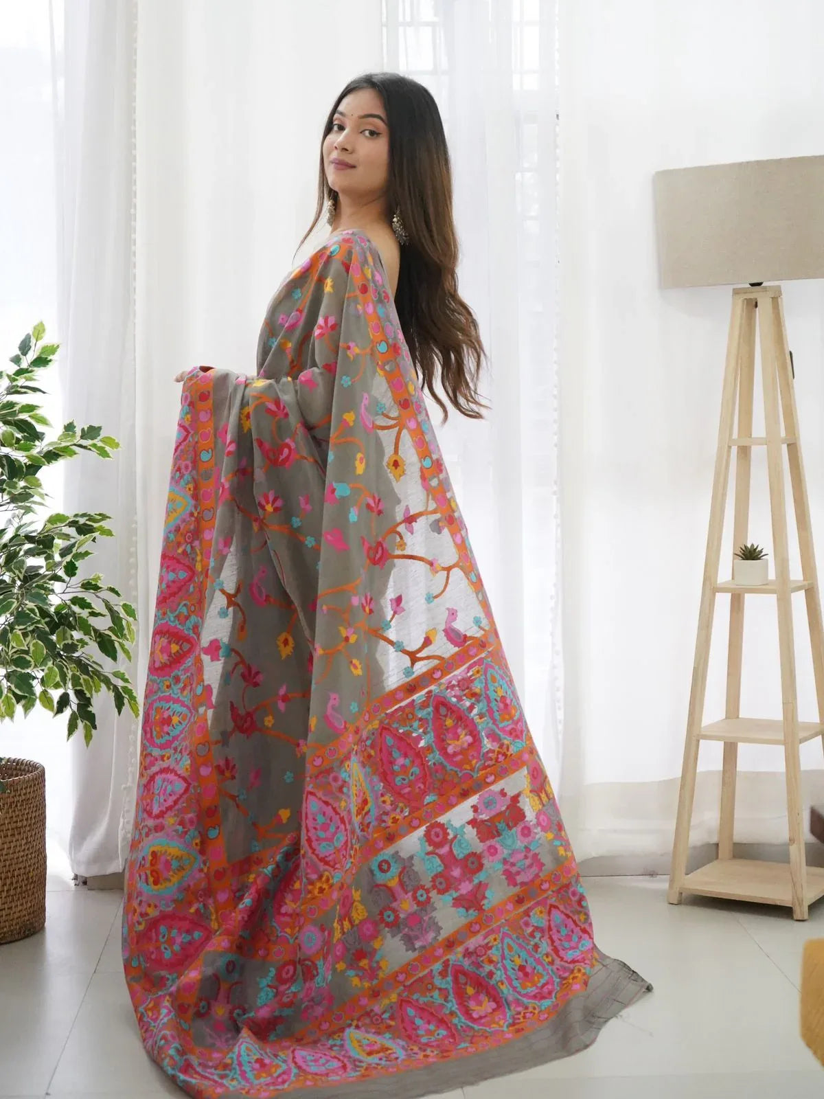 Fancy Kashmiri Pasmina Kachi Work Saree - Anant Exports