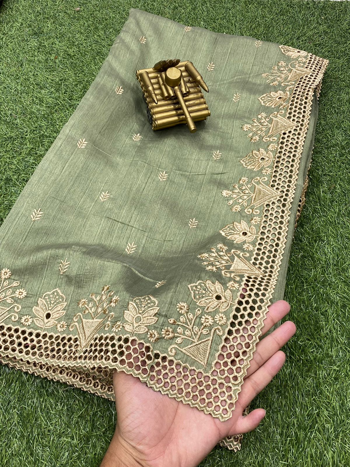 Party Wear Beautiful Visca Slub Silk Saree