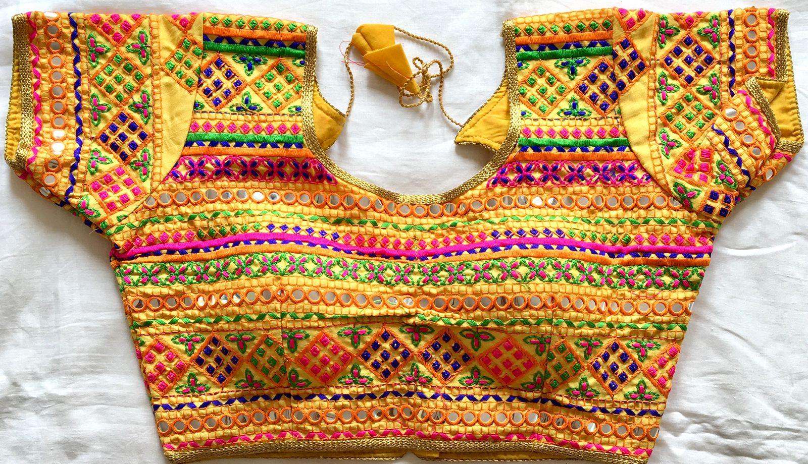 Fancy Chokdi Gamthi Blouse - Anant Exports