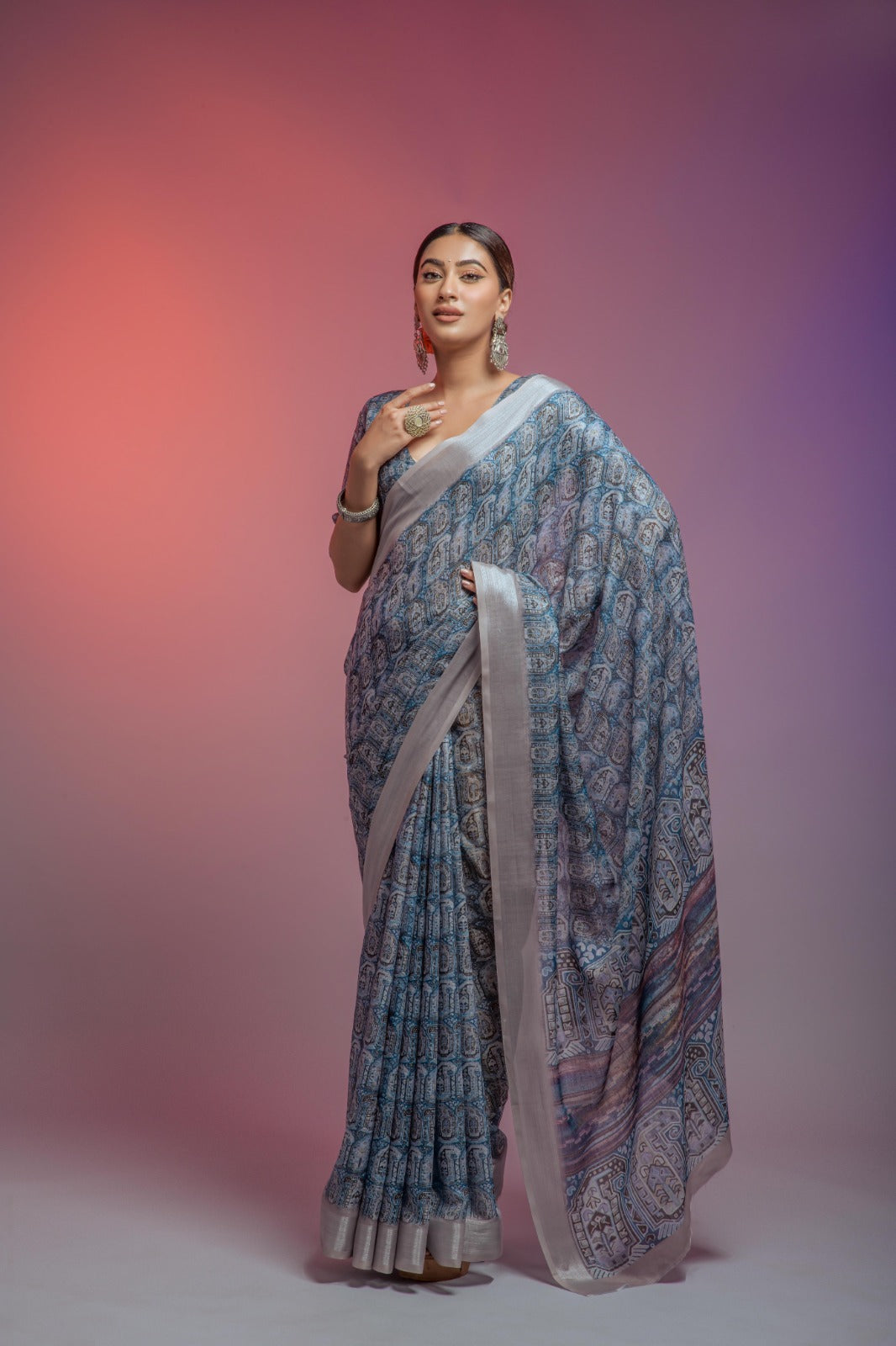 Della Linen Fancy Wear Saree