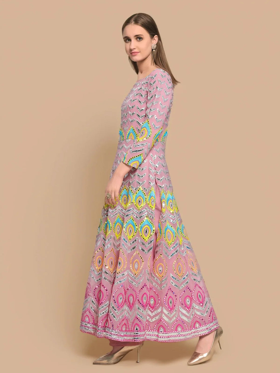 SINGLES FESTIVE WEAR SUIT D.NO. SING19 - Anant Exports
