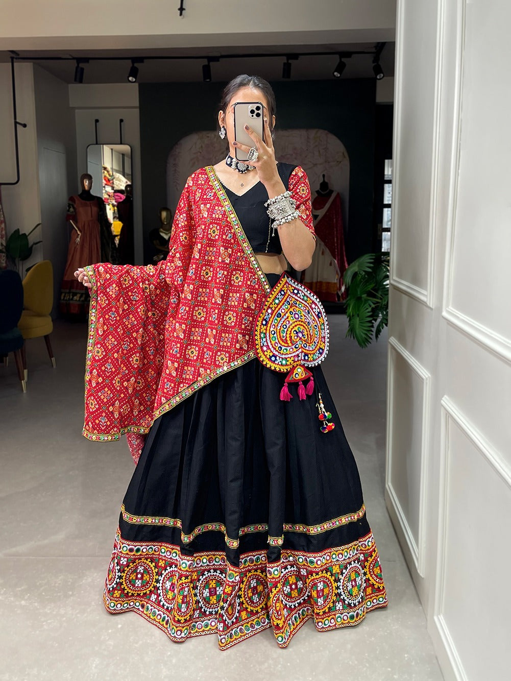 Navratri Wear Lehenga Choli D.No 1655