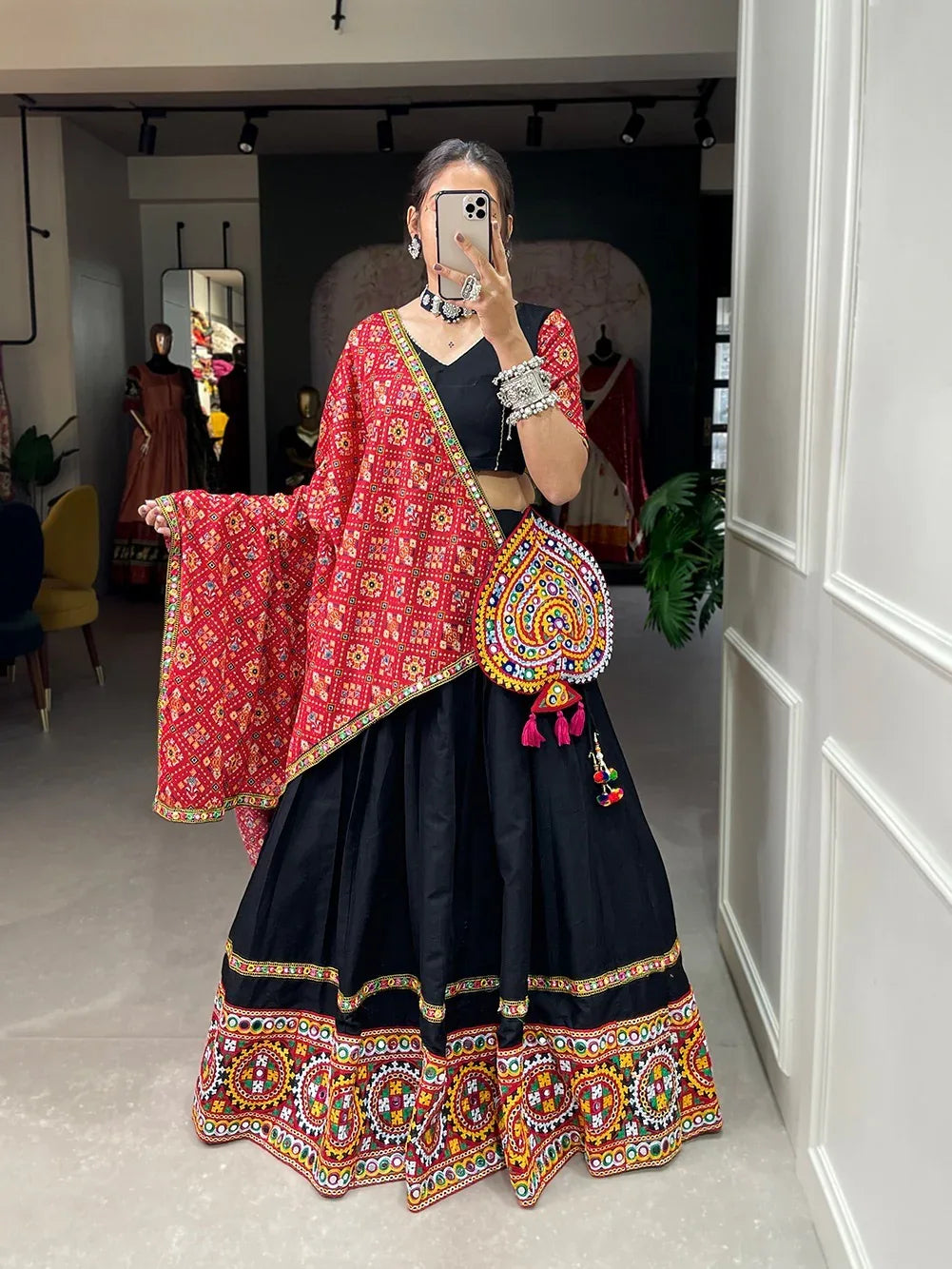 Navratri Wear Lehenga Choli D.No 1655 - Anant Exports