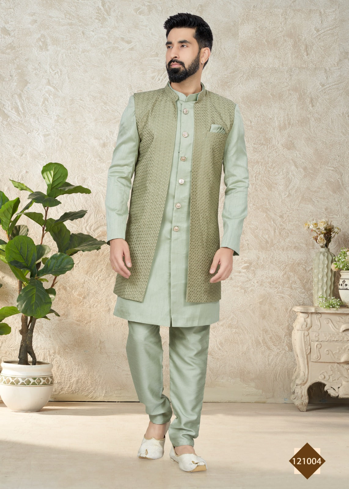 Vol 121 Wedding Wear Sherwani D.No. 121004