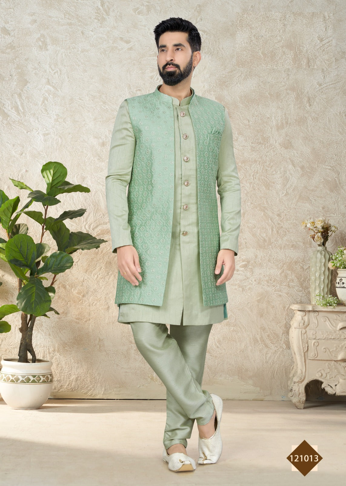 Vol 121 Wedding Wear Sherwani D.No. 121013