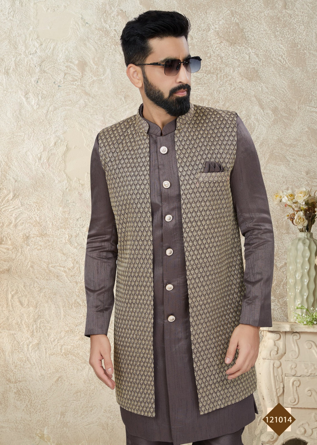 Vol 121 Wedding Wear Sherwani D.No. 121014