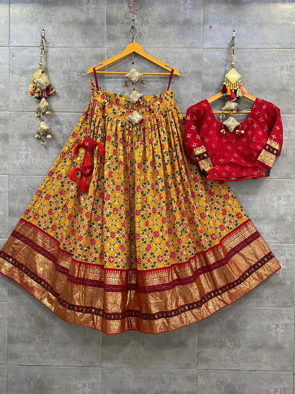 Navratri Wear Printed Skirt Chaniya Choli