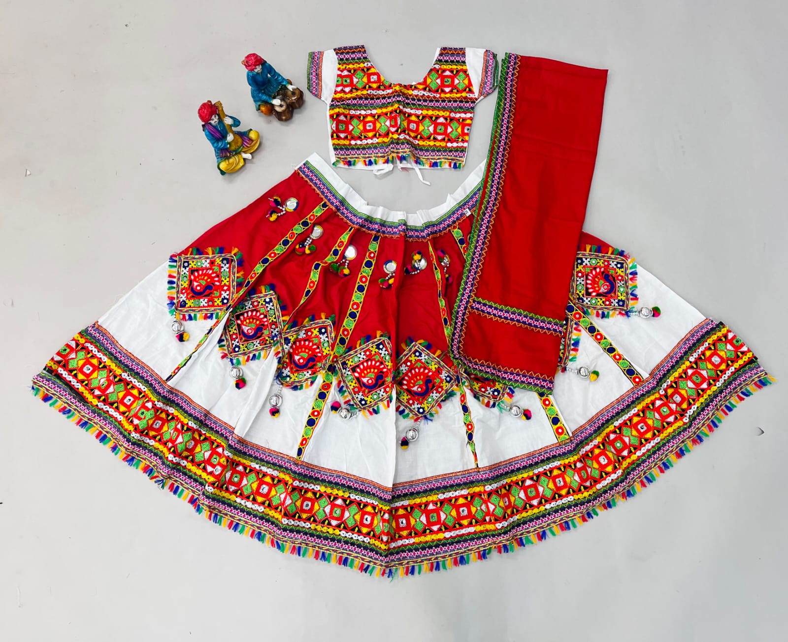 Navratri Wear Traditional Lehenga Choli