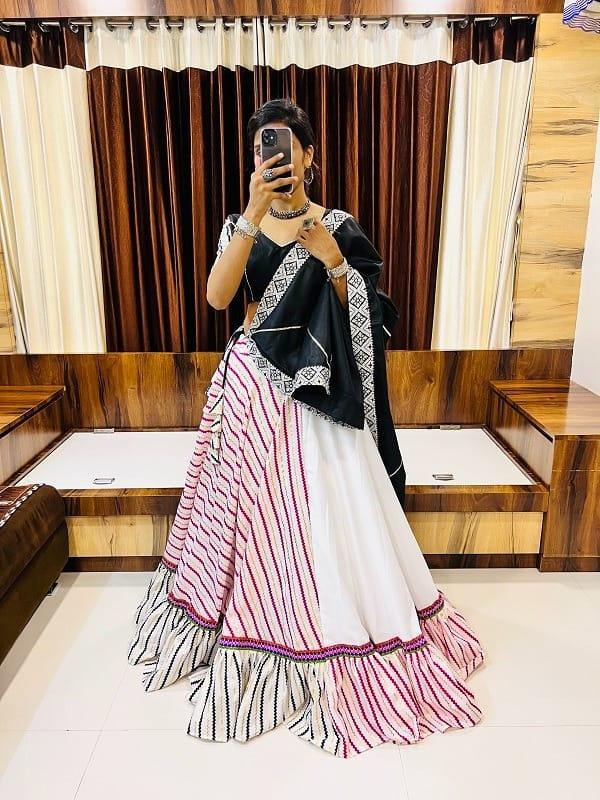 Navratri Special Traditional Looks For Lehenga choli Dno 7041 - Anant Exports