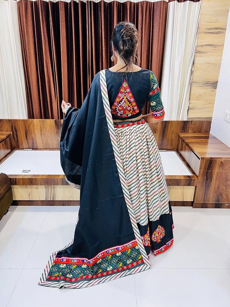 Navratri Wear Chaniya Choli D.No. 7048 - Anant Exports