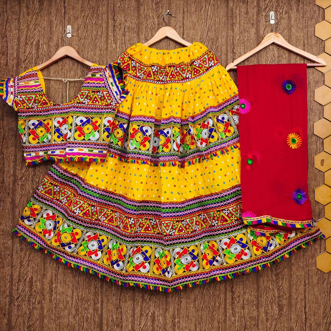 Navratri Traditional Wear Lehenga Choli