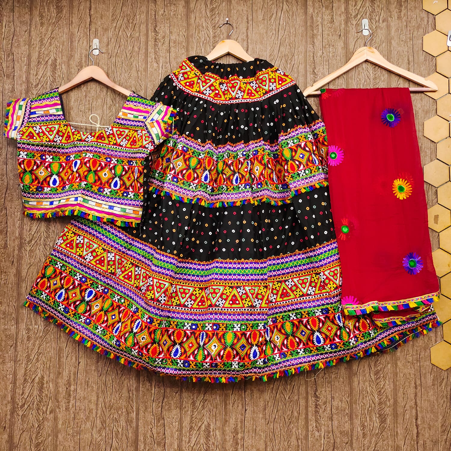 Navratri Traditional Wear Lehenga Choli