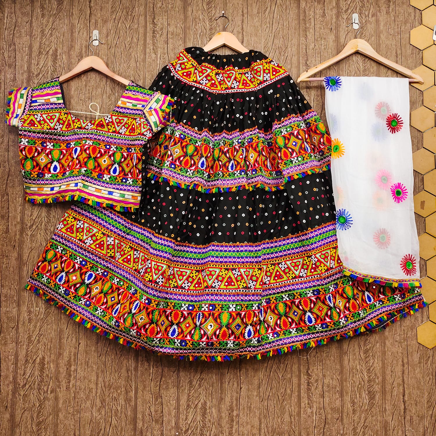 Navratri Traditional Wear Lehenga Choli