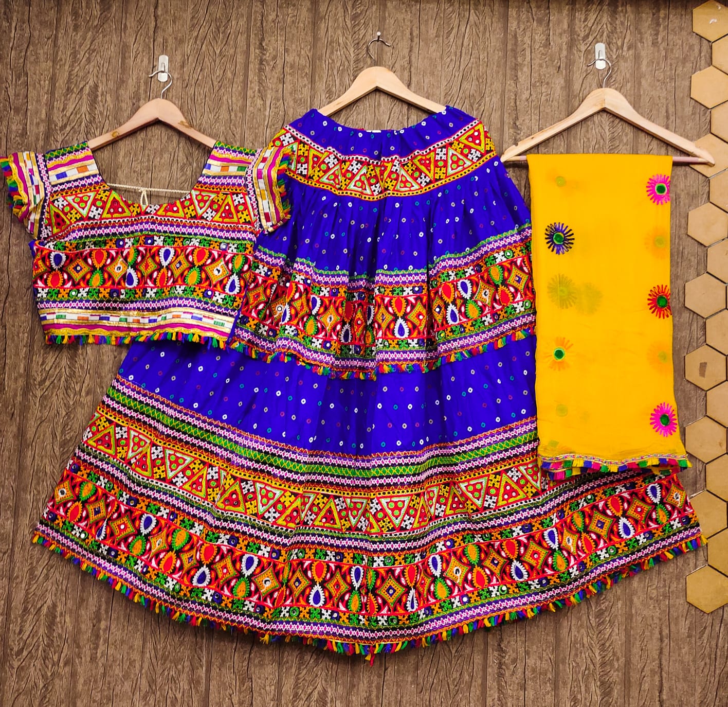 Navratri Traditional Wear Lehenga Choli