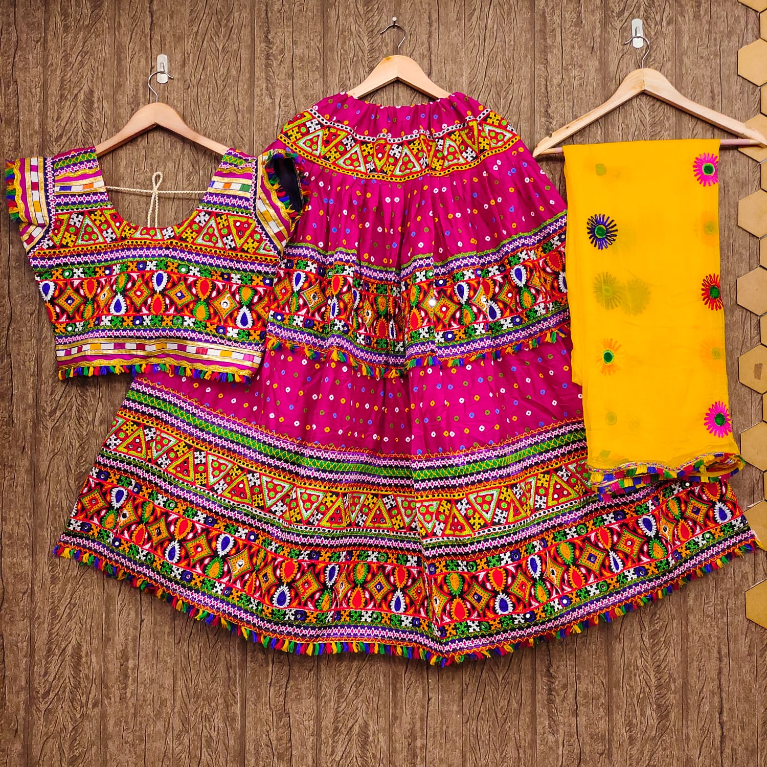 Navratri Traditional Wear Lehenga Choli
