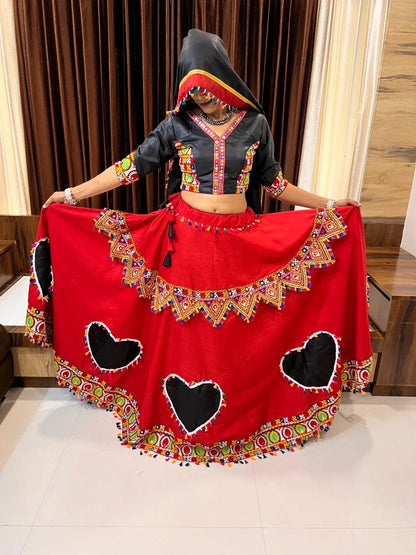 RAJWADI VOL -8 NAVRATRI SPECIAL TRADITIONAL CHANIYA CHOLI D.NO. 7054 - Anant Exports