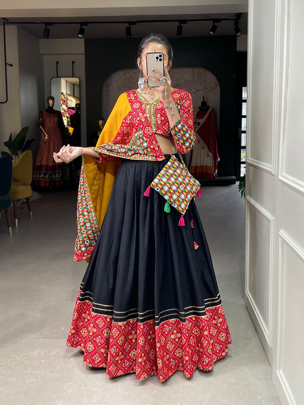Navratri Garba Wear Lehenga Choli 1659