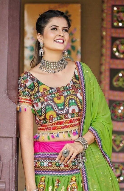 Dholida Vol-1 Designer Party Wear Navratri Chaniya Choli D.No. 1002 - Anant Exports