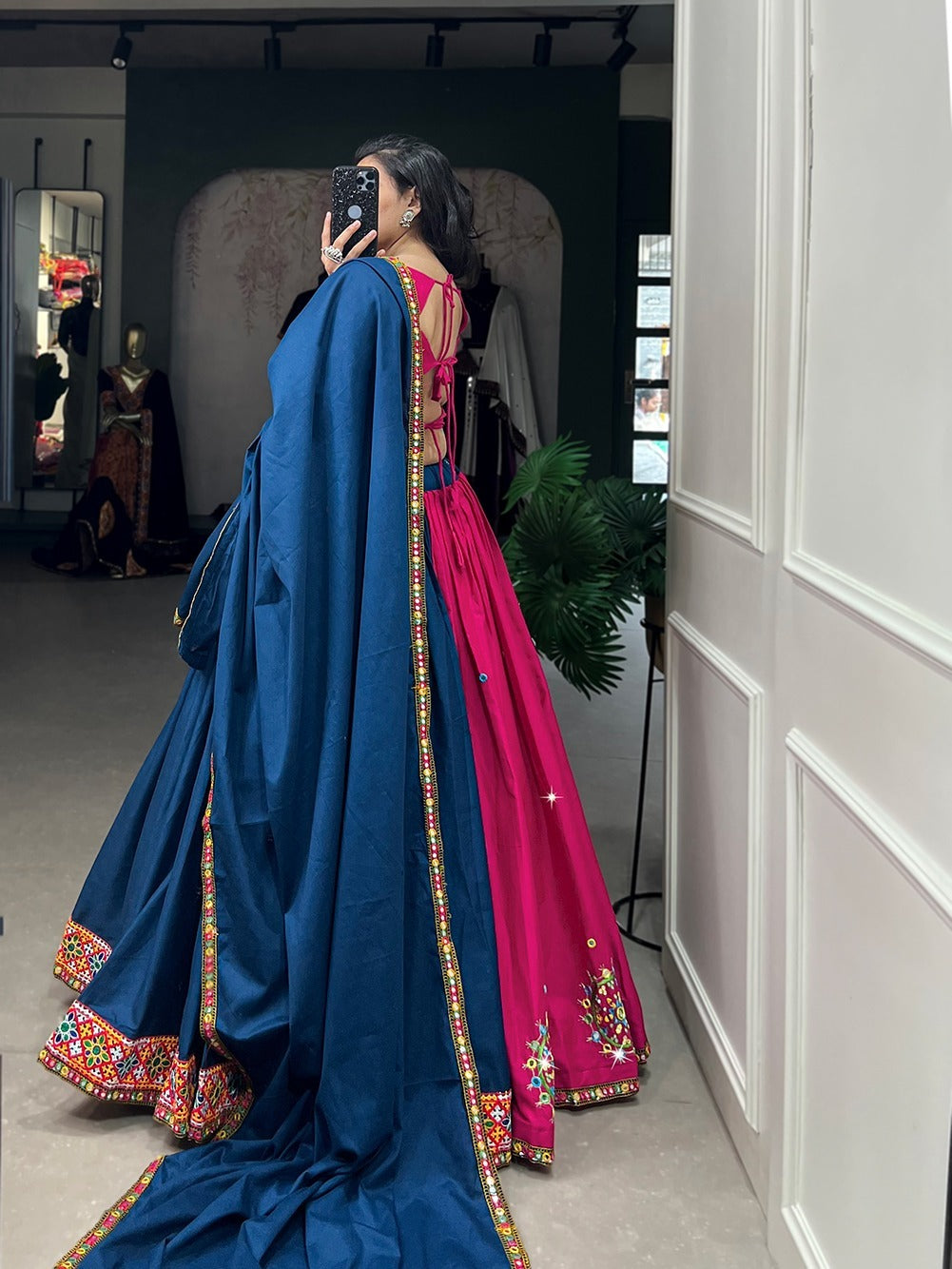 Navratri Wear Lehenga Choli D.No. 1678