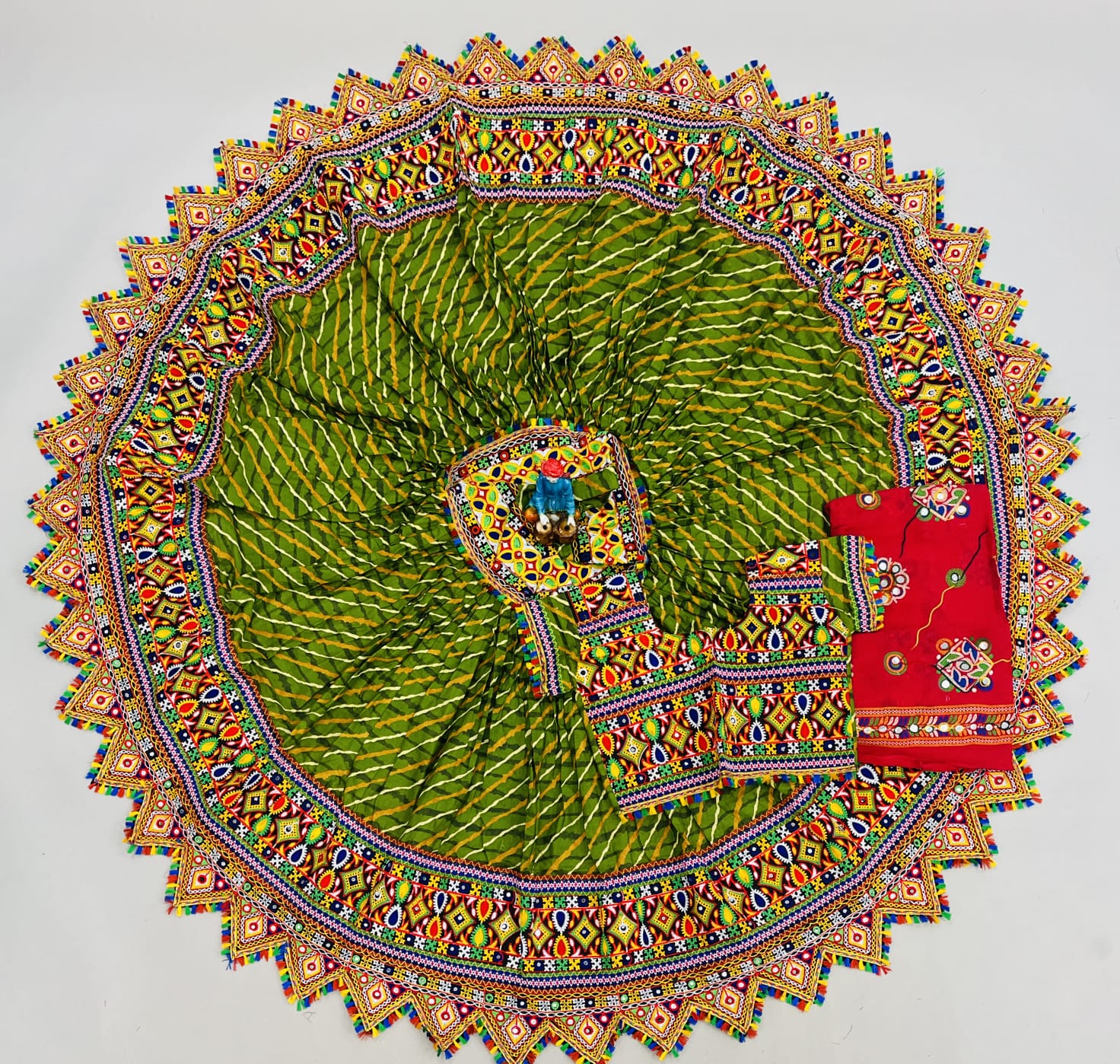 Navratri Traditional Lehriya Lehenga