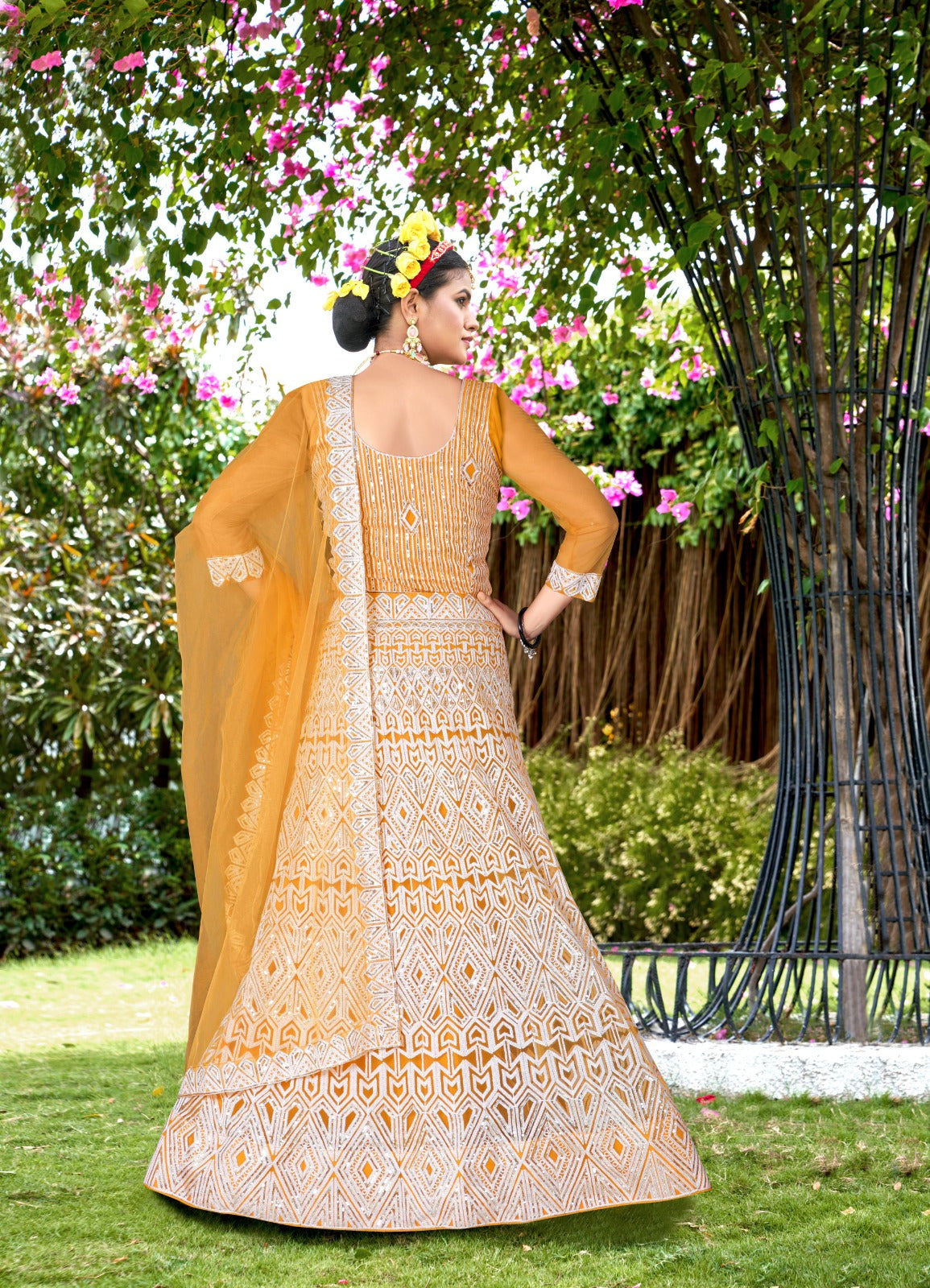 Varni Zeeya Sakshi Designer Partywear Lehenga D.No. 19002