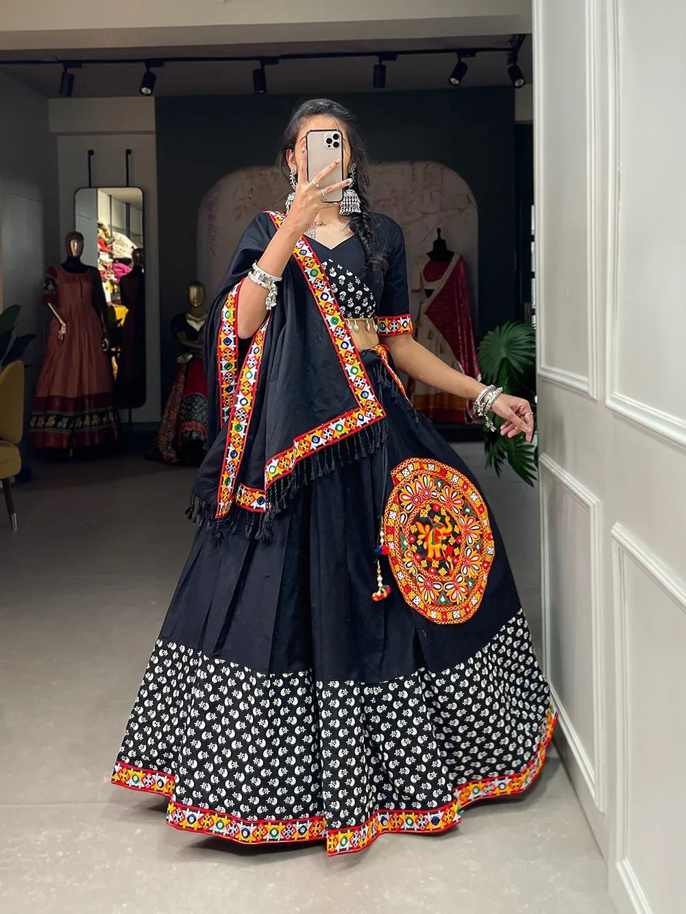 Traditional Wear garba Chaniya Choli - Anant Exports