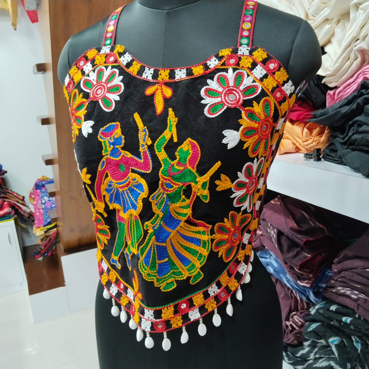 Navratri Special Fancy Kodi Sleevless Blouse