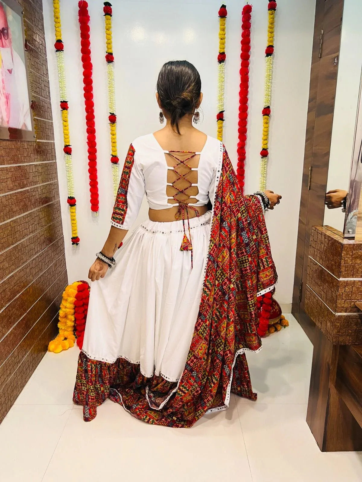 NAVRATRI WEAR CHANIYA CHOLI D.NO. 7059 - Anant Exports