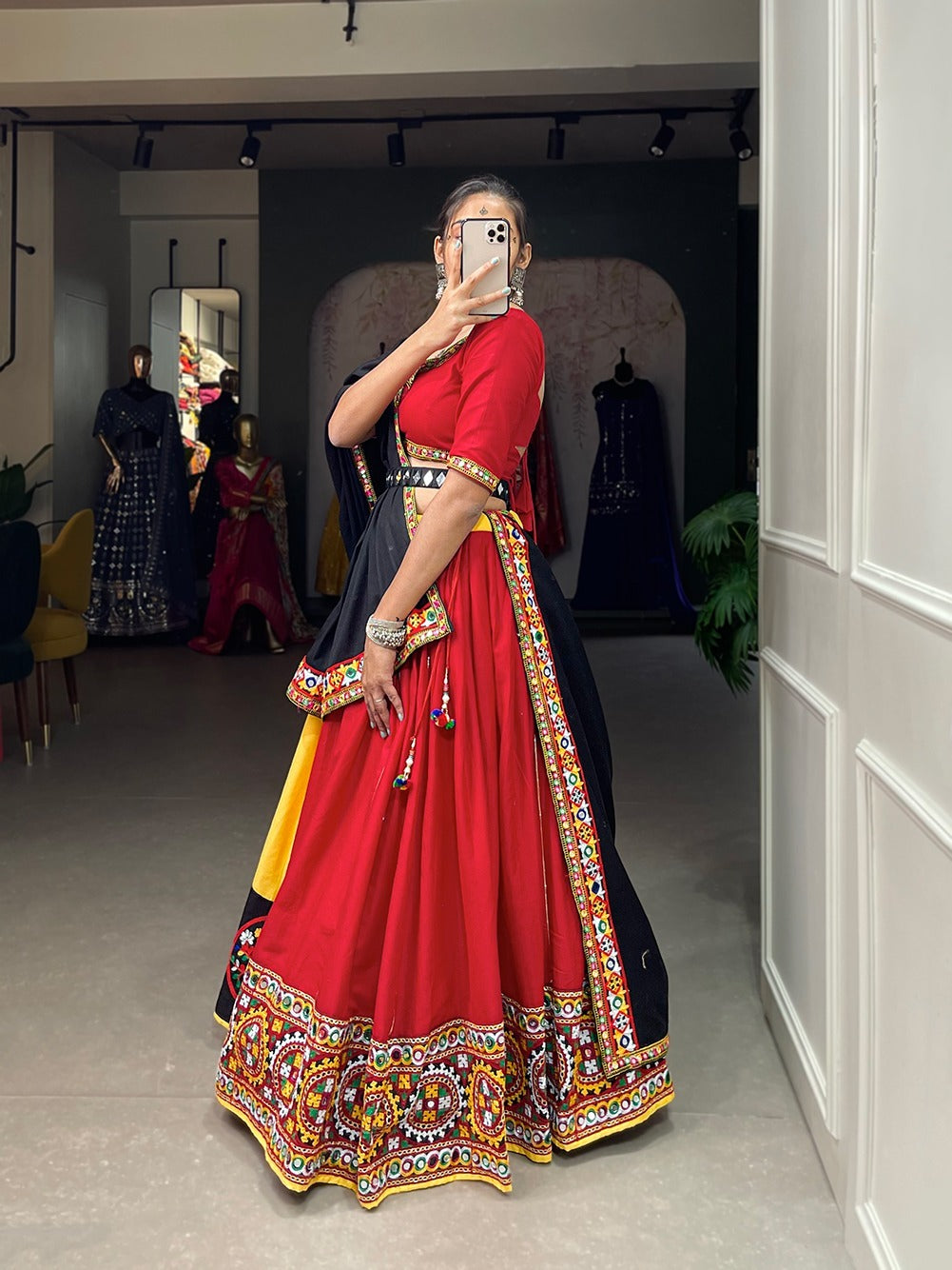 Navratri Wear Traditional Gamthi Mirror Work Lehenga Choli D.No. 1657