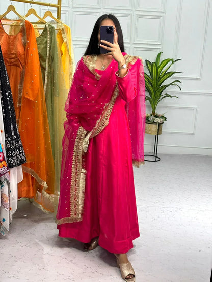 Wedding Wear Fancy Gown D.No. 1030 - Anant Exports