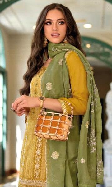 Zaveri Hasrat Wedding Wear Readymade Suit D.No. 1251 - Anant Exports