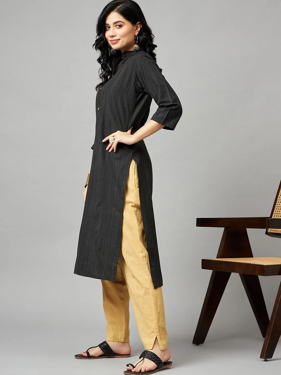SABELLA FESTIVE WEAR KURTI D.NO. K2536