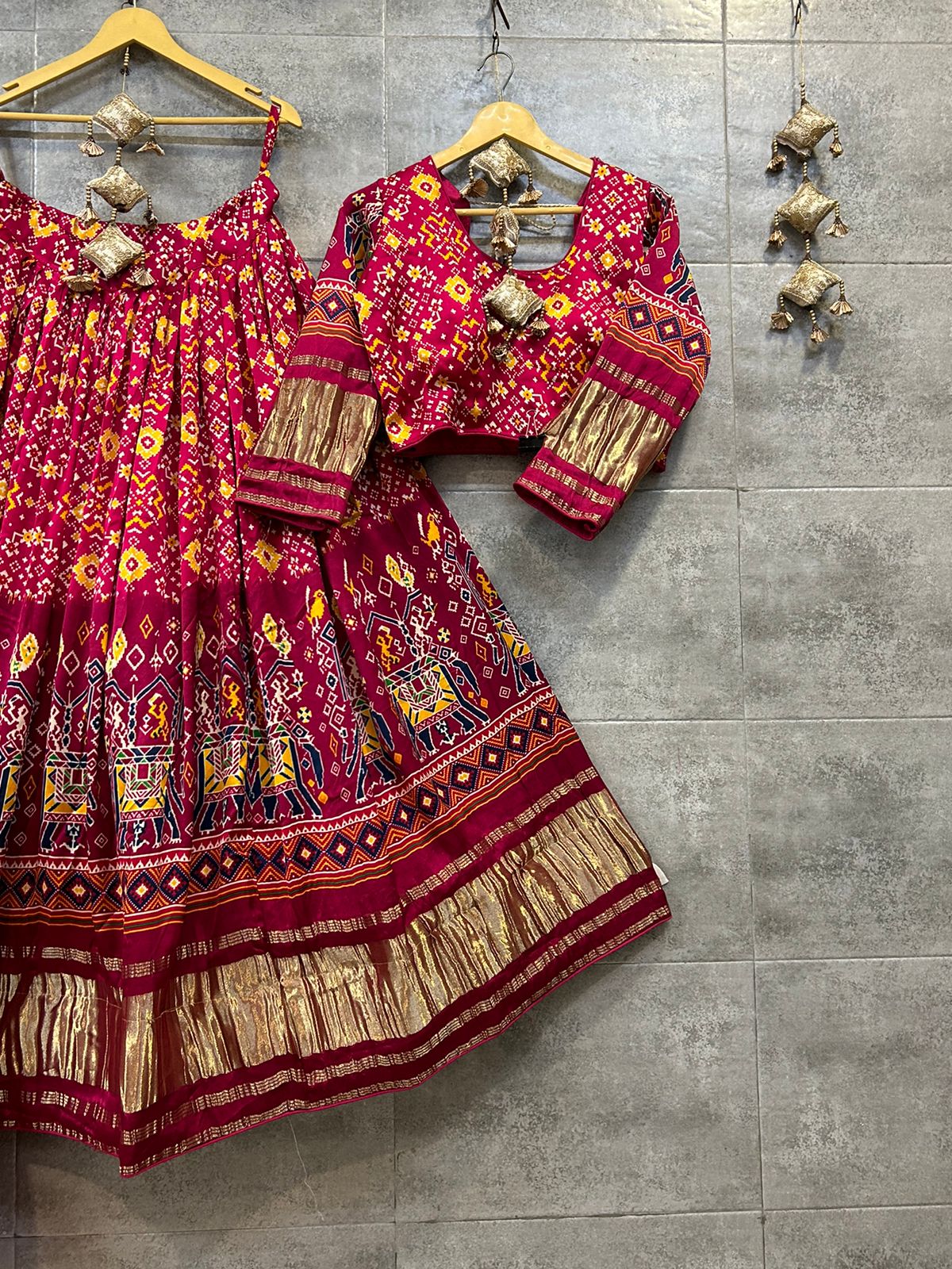 Pure Gaji Lagdi Pallu Chaniya Choli