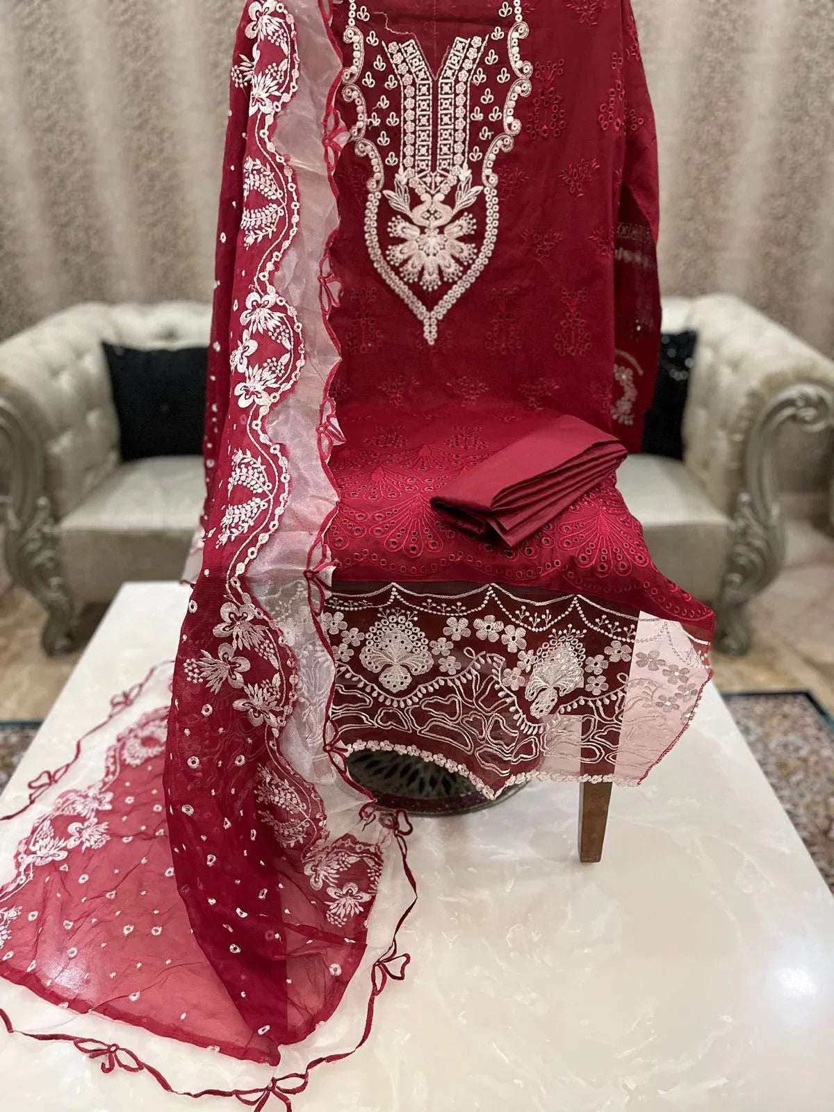 Saniya Trendz Baroque Vol-1 Designer Pakistani Suit D.No.1002