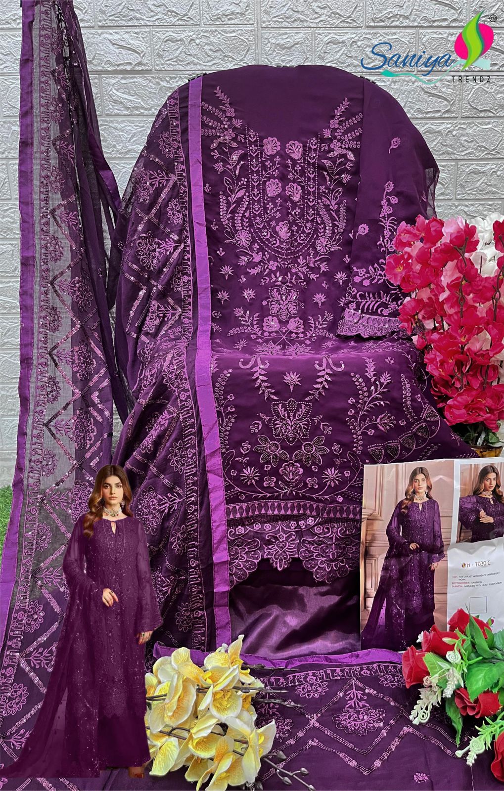 Saniya Trendz Designer Pakistani Suit D.No.7030-C