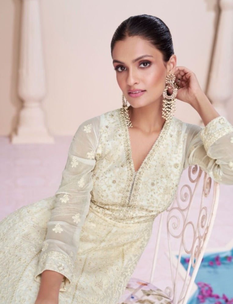 Sayuri Farida Georgette Designer Gown